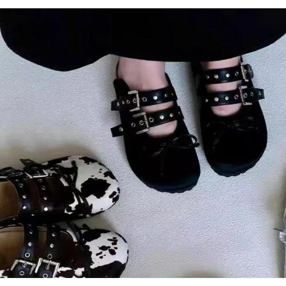 Zapatillas de suela gruesa Baotou para mujer huecas con hebilla informales Damodas resistentes al desgaste suave