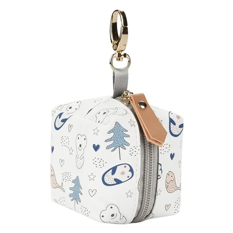 

Baby Pacifier Holder Impervious Useful Pacifier Case For Infants Can Hang Mommy Bag Waterproof Portable Pacifier Bag Box