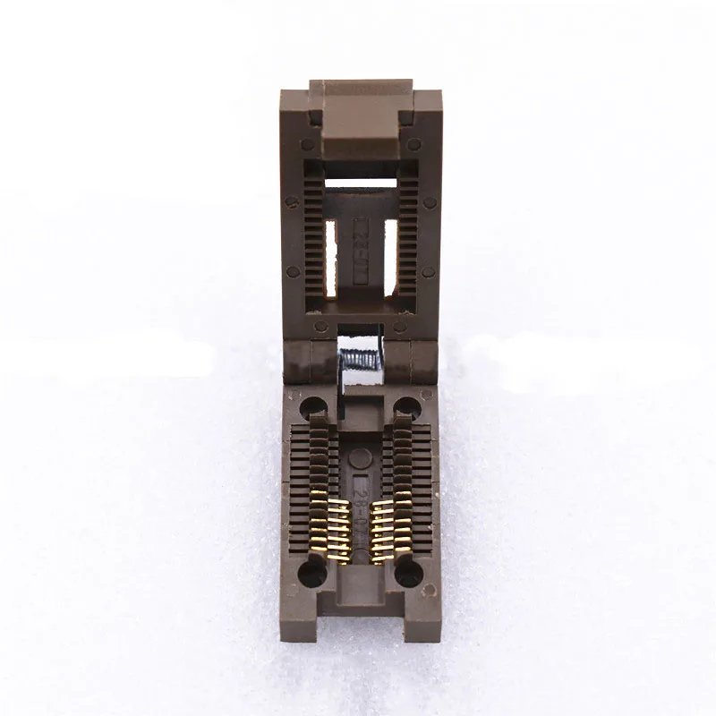 

SOP14 FP14 Burn in socket pin pitch 1.27mm IC body size 7.6mm clamshell test programming adapter original socket