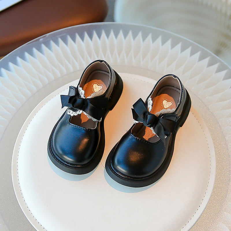 Туфли Для девочек детские кожаные Черная мягкая подошва универсальные принцессы