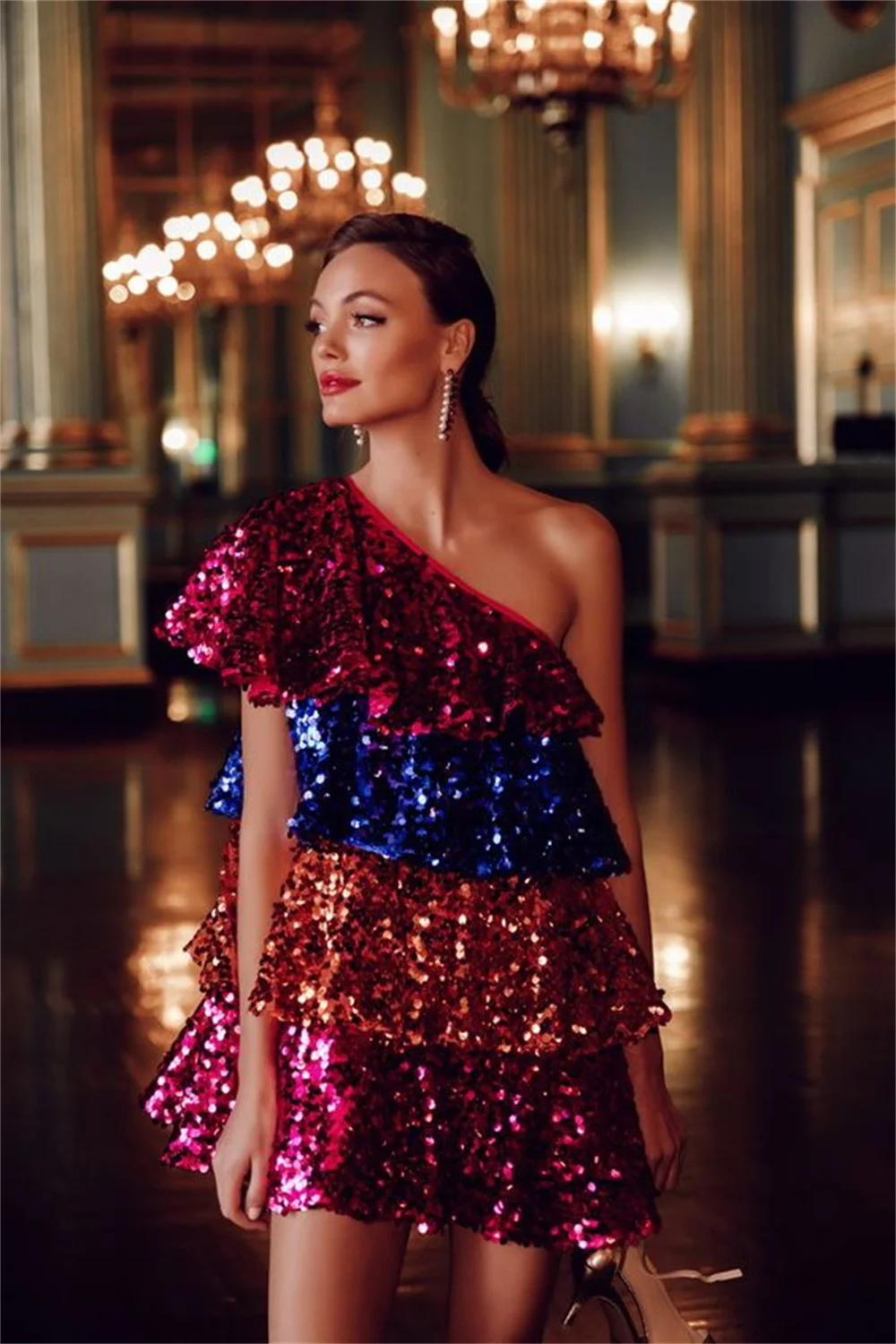 2023 New Women One Shoulder Party Dresses Sequins Short Sleeve Cake Mini Dresses Elegant Lady Prom Homecoming Graduation Dress