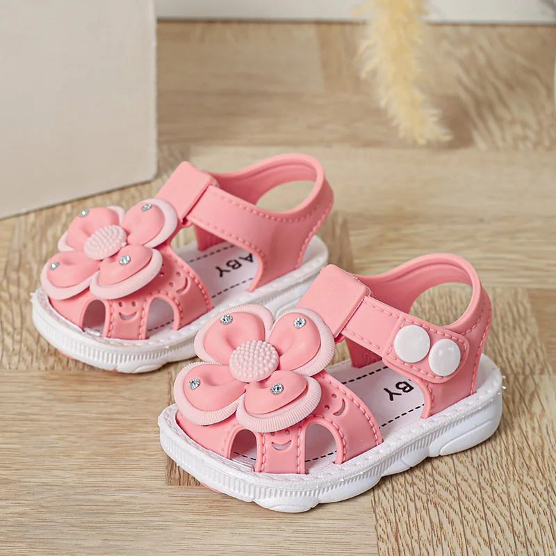 Модные милые сандалии с цветочным декором для маленьких девочек дышащие легкие
