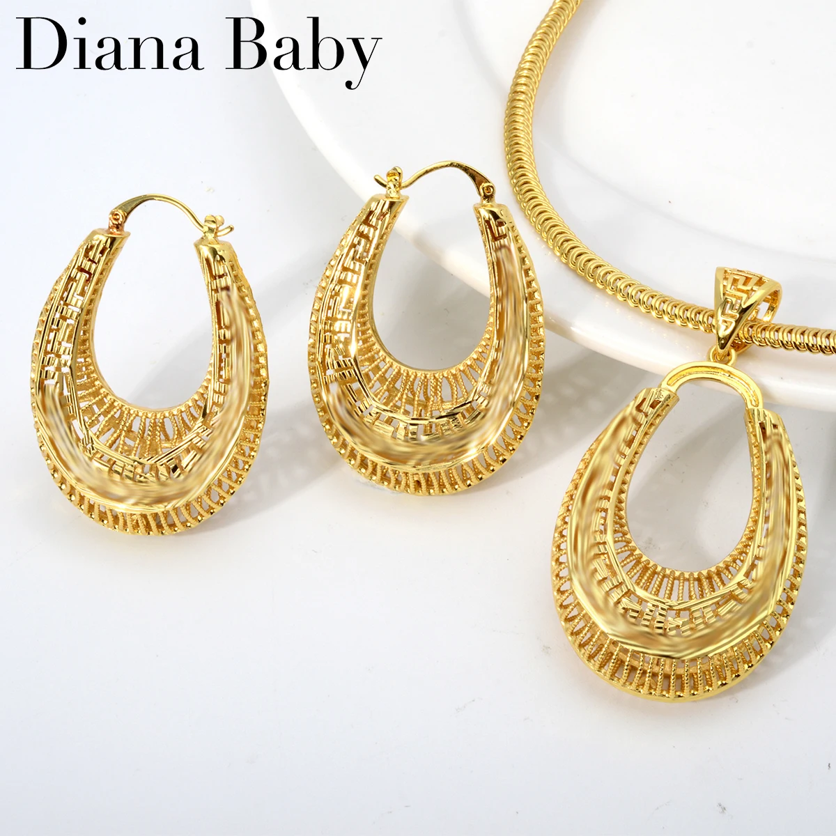 

Diana Baby Jewelry Set Senior Premium Gold Plated Copper 18K Necklace Earrings African ltalian Fashion Jewelry For Anniversary