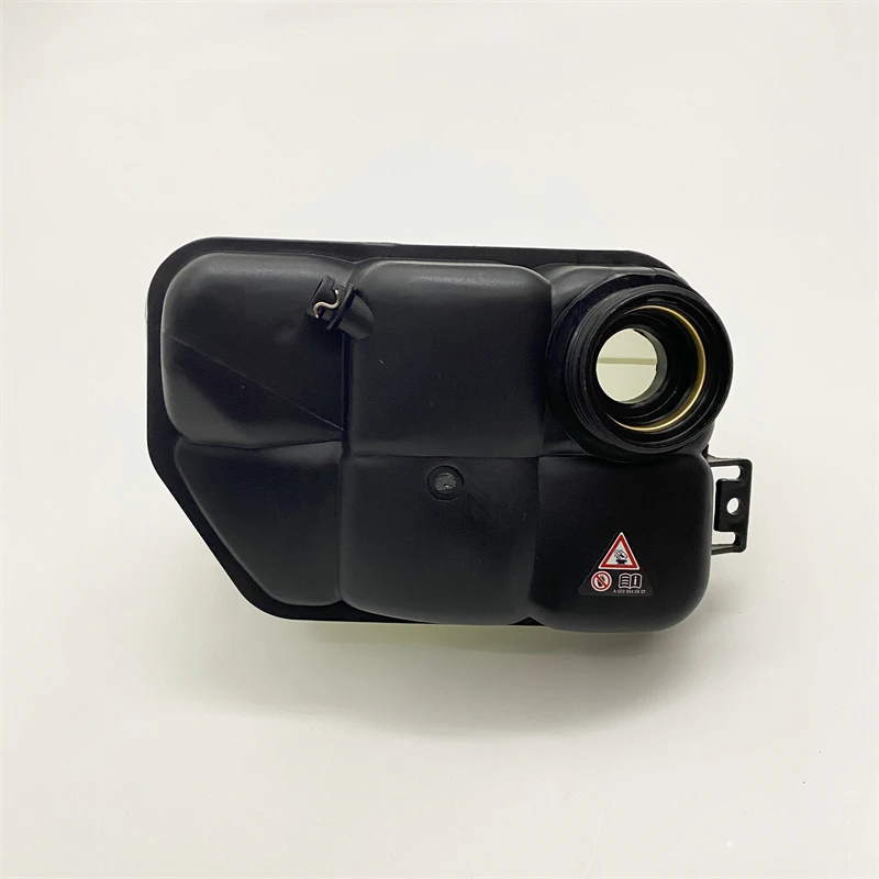 СТТ 2115000049 Расширительный бачок охлаждающей жидкости двигателя автозапчастей