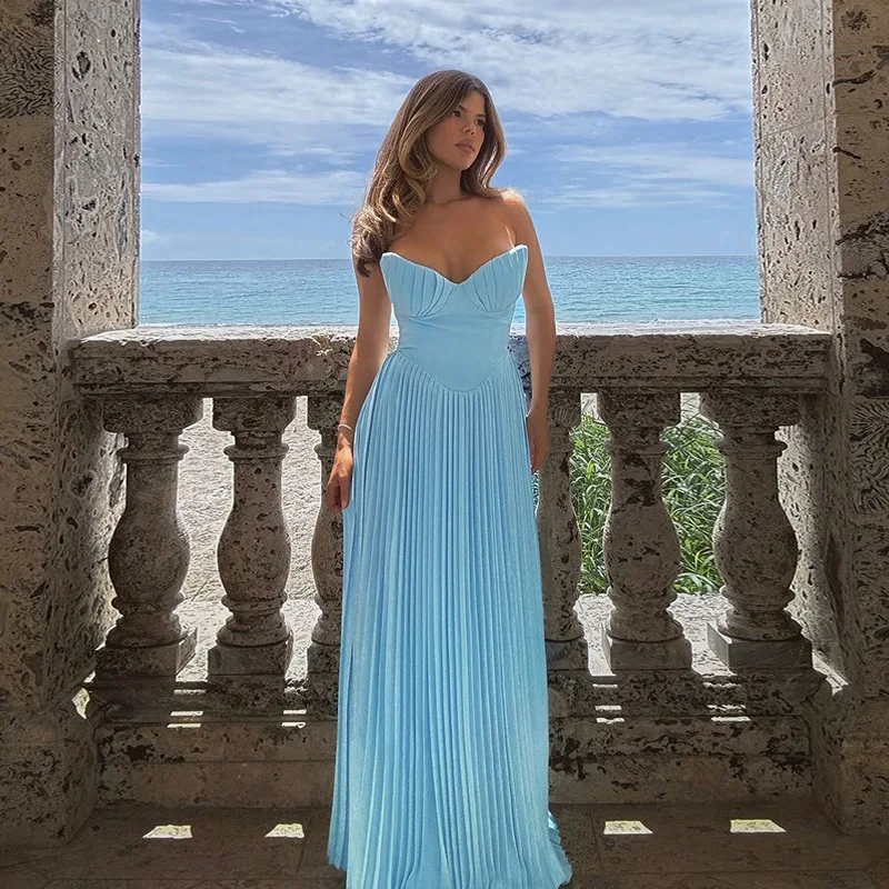 Элегантное плиссированное длинное свадебное платье для гостей с открытой спиной