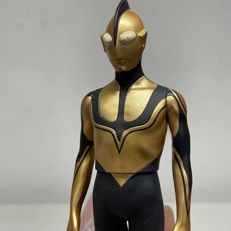 Фото Фигурка Bandai Namco Ultraman Zoffy из мягкой резины, ударопрочная, с биркой, средний размер, версия из фильма, модель Кайжу, игрушка 58703 №5