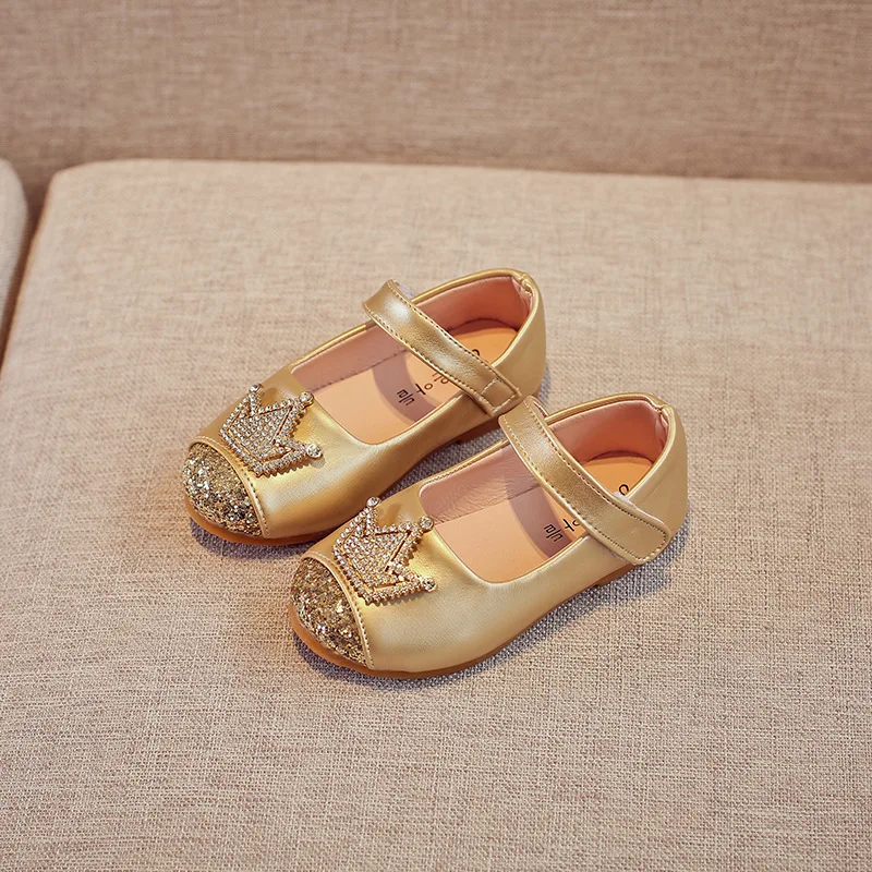 

New Girls Shoes Spring And Autumn Crown Leather Shoes Female Baby Princess Shoes Fashion Dance Shoes Girls Single Shoes