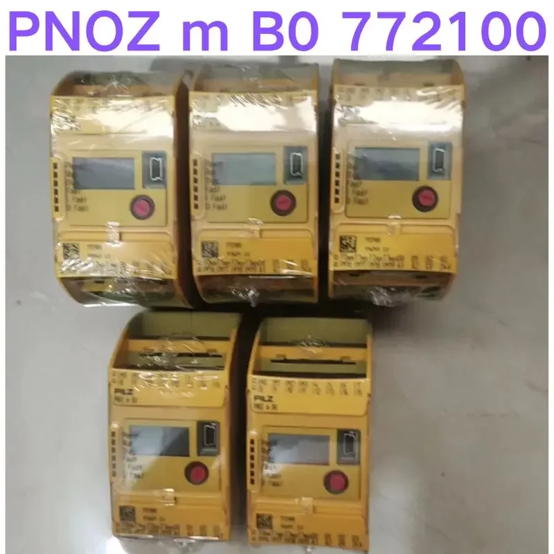 Совершенно новое реле безопасности PNOZ M B0 772100
