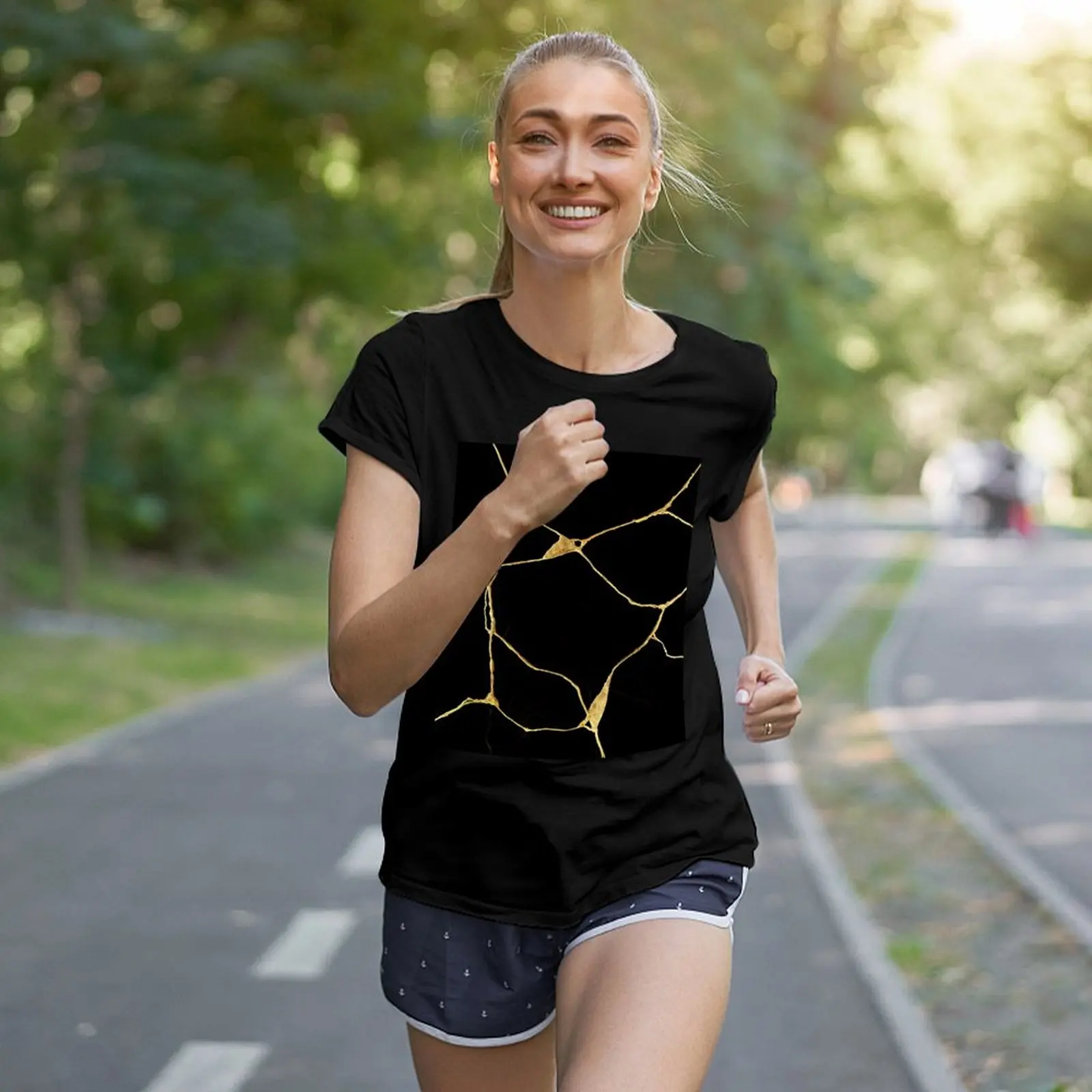 Футболка Kintsugi женская летняя в японском стиле чёрная и Золотая одежда западном