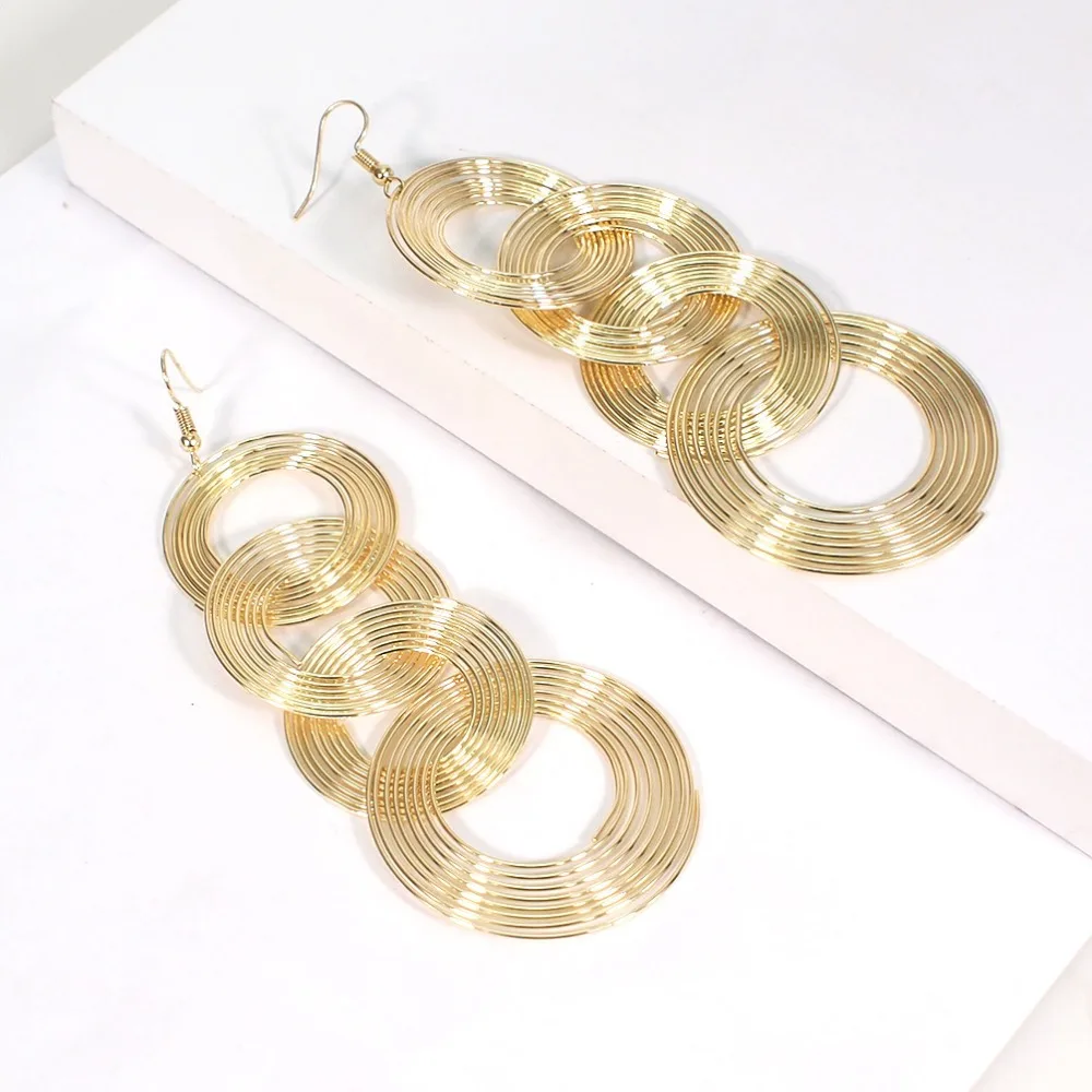 

Женские винтажные позолоченные большие круглые серьги, винтажные Многослойные позолоченные большие круглые серьги в стиле 70-х годов с крюч...