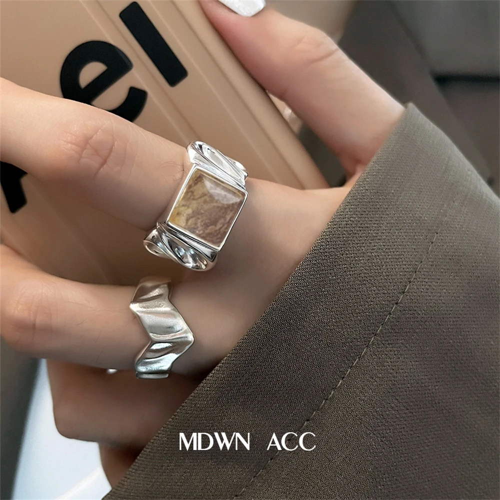 

Korean Chic Hip Hop Square Crystal Rings for Men Women Fashion Punk Geometric Ring Unisex Rock Party Girls Y2K Jewelry Gifts