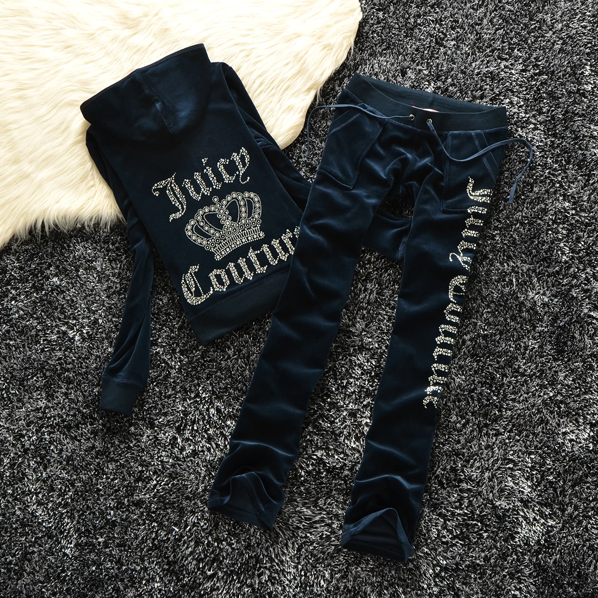 Juicy Apple Tracksuit Women 2022 Woman Brand Velvet Fabric Tracksuits Velour Sewing Suit Women Track Suit Hoodies And Pants Sets