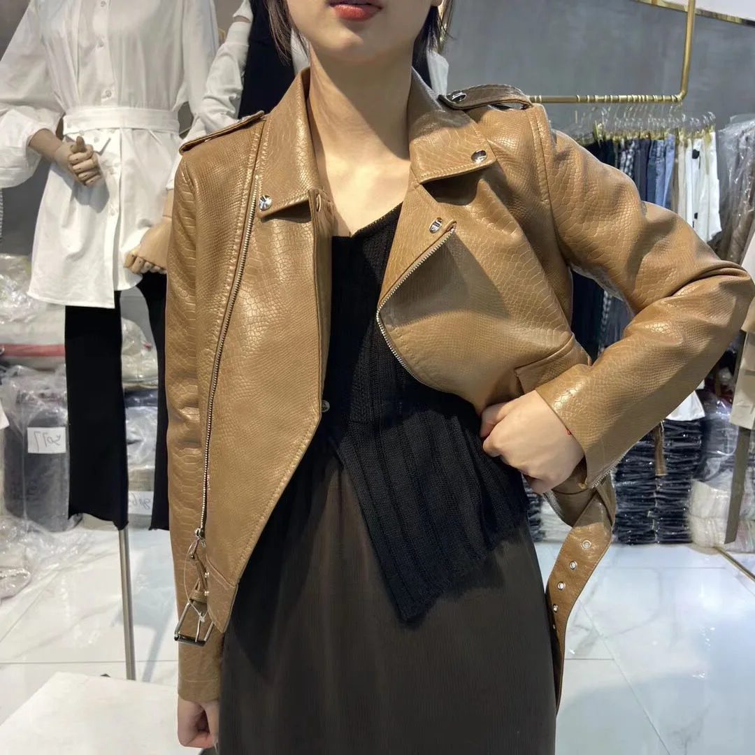 Leather Coat Women's Short Spring and Autumn 2022 Korean Version Slim Fitting Motorcycle Suit Brown Jacket Autumn  Gothic