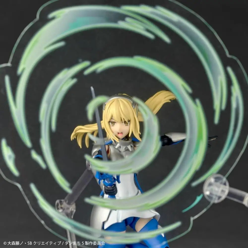 Фото Горячая распродажа! В наличии! Фигурка Айса Вальшенфельта из аниме Kaiyodo Revoltech Is It Wrong to Try to Pick Up Girls in a Dungeon. №1