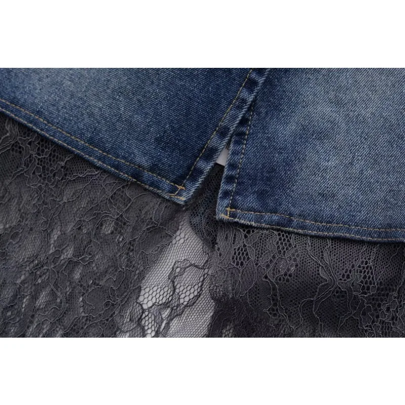 Женский джинсовый жилет без рукавов голубой цвет