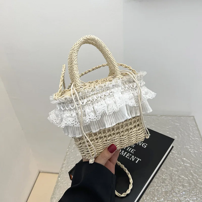 Handmade Vine Woven Little Girl 3 New Fashion Woven Portable Outdoor Picnic Vacation Beach Camera Bag