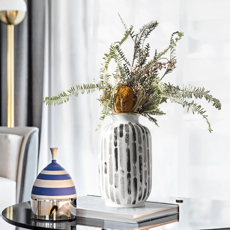 

Dried Flowers Ceramic Plant Pot Bottle Modern Design Minimalist Flower Vase Cylinder House Decoration Pot De Fleur Ceramic Vase