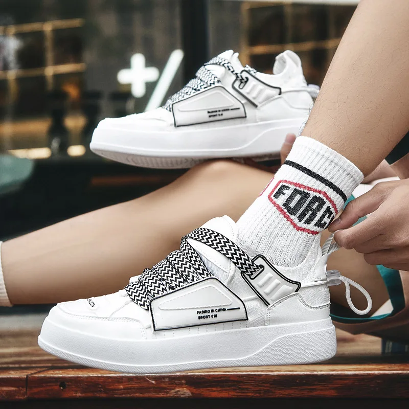 2022 New Platform Skateboard Shoes Men Superstar Skater Sneakers Streetwear Sports Shoes Men Design Hip hop Green Men's Sneakers