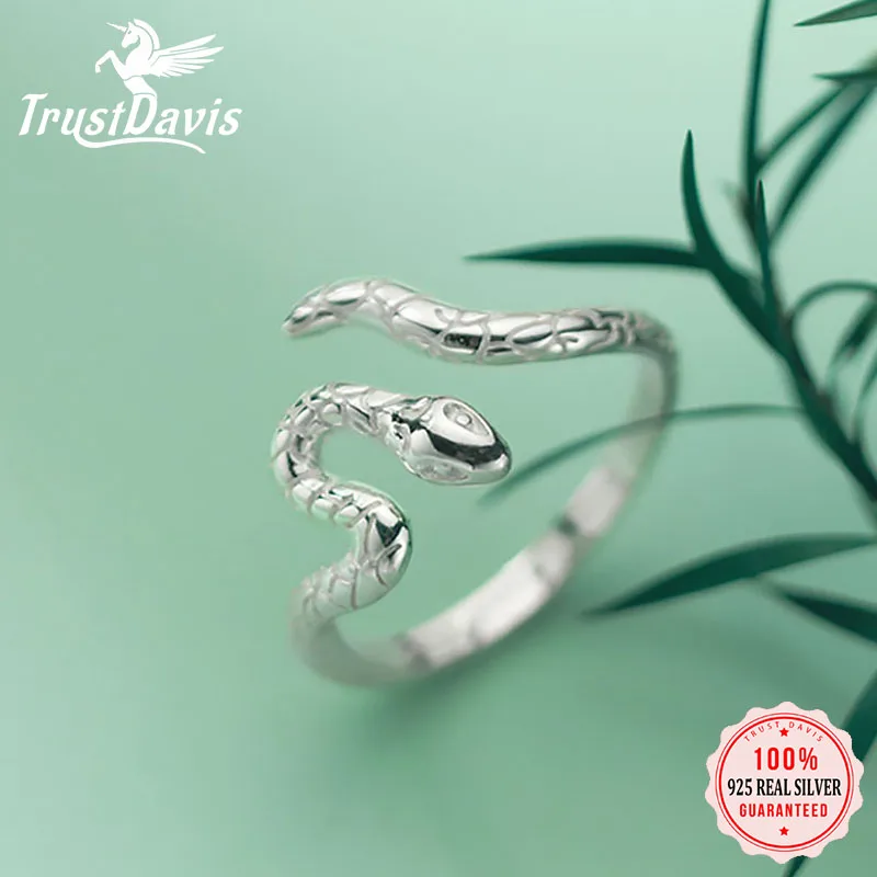 

TrustDavis New 925 Sterling Silver Fashion Opening Rings Snake Cocktail Ring Gift For Women Wedding Fine Jewelry DS2020