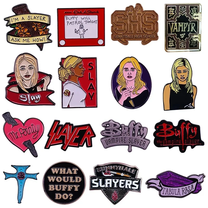 Металлическая брошь-значок с эмалью рассекающая вампира