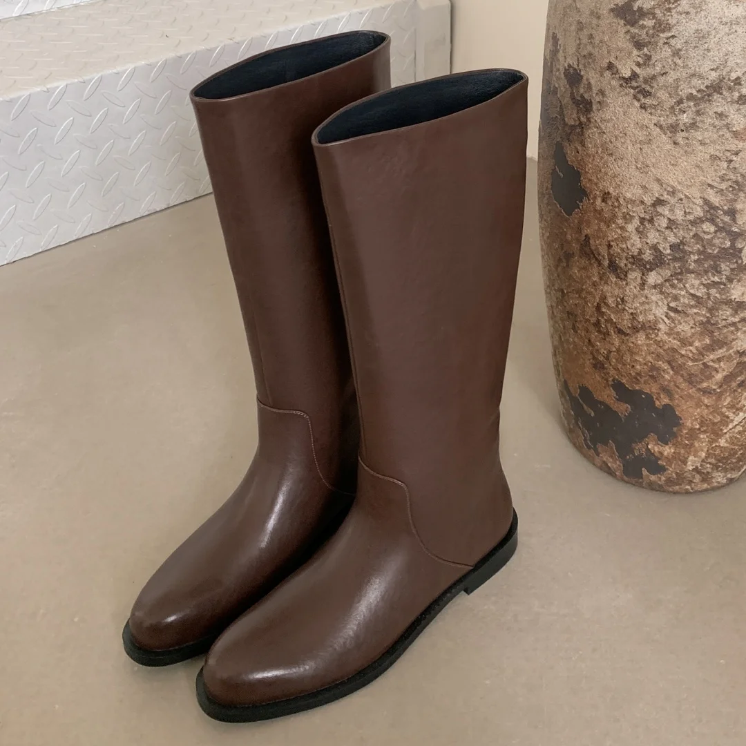 2024 новые женские слипоны на плоской подошве из натуральной кожи с круглым носком