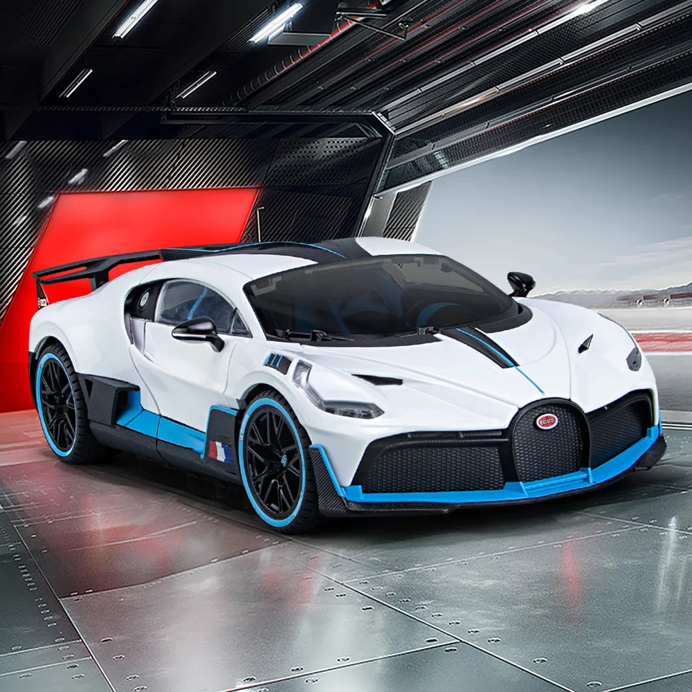 

Спортивный автомобиль Bugatti DIVO, модель автомобиля из металлического сплава с высокой симуляцией, модель автомобиля со звуковым интерфейсом, коллекционная детская игрушка, подарки F515, 1:18