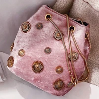 2022 new womens shoulder bags bucket bag elegant velvet handbag tote crossbody bag with golden chain shoulder strap