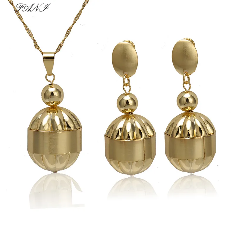 

2022 African women High quality ball jewelry set Gold Pendant Necklace Long Earrings Brand Women Design