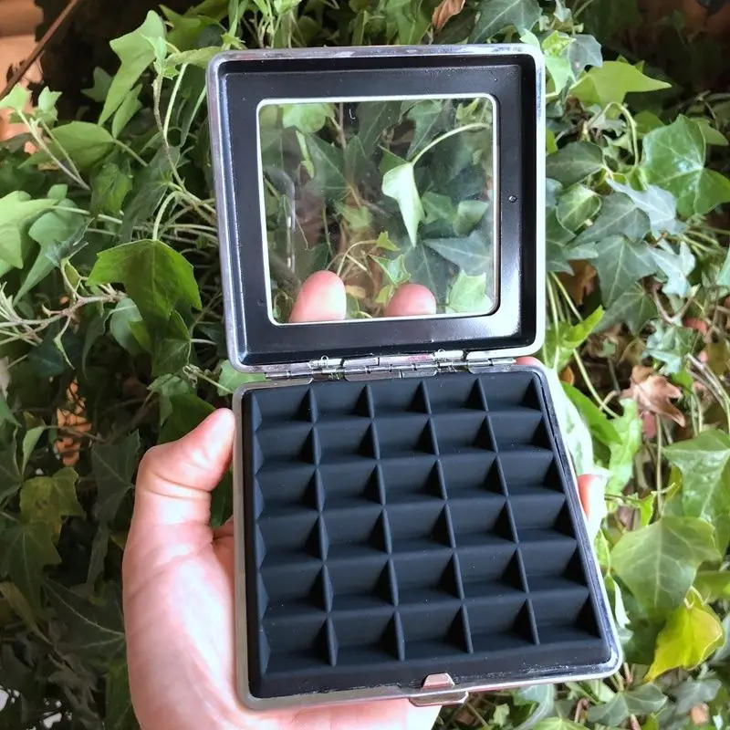 30 grids Silicone Diamond Display Box portable Treasure Organizer Tray with Lid Square Gem Stone Beads Gemstone Storage Case