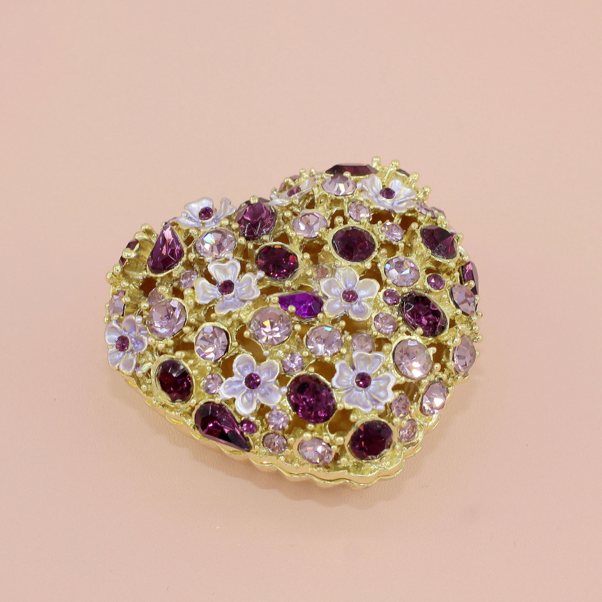 

Exquisite Shiny Beads Alloy Enamel Crafts with Water Diamond Metal Figurine Decoration In Festive Gift Package Home Decor Gift