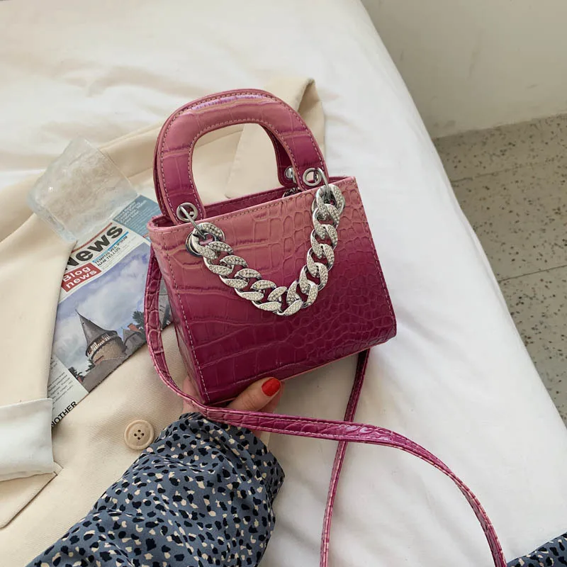 

Hand Bags Women 2021Latest style Totes Bag Fashion Large Capacity Shoulder Bags Popular High Quality Crossbody Bags For Women