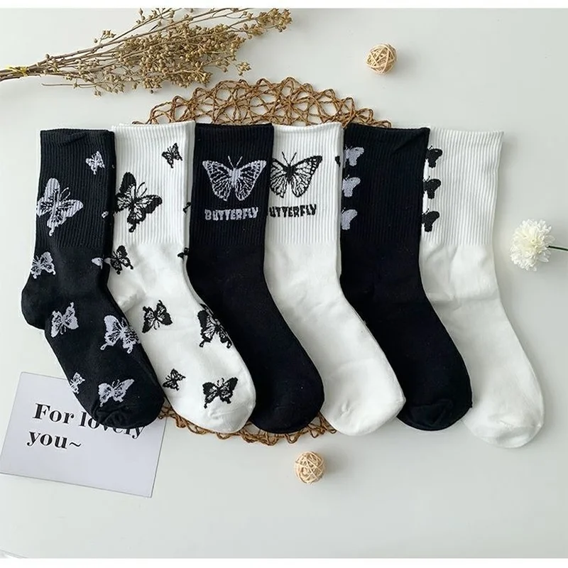 Retro Cute Japanese Spring Summer Socks for Women Female Is Tied Sportsnet Red Bow Simple Fashionable Socks