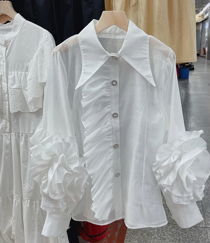 Уличная мода WHITNEY WANG 2022 Весенняя блузка с большими цветочными оборками женская