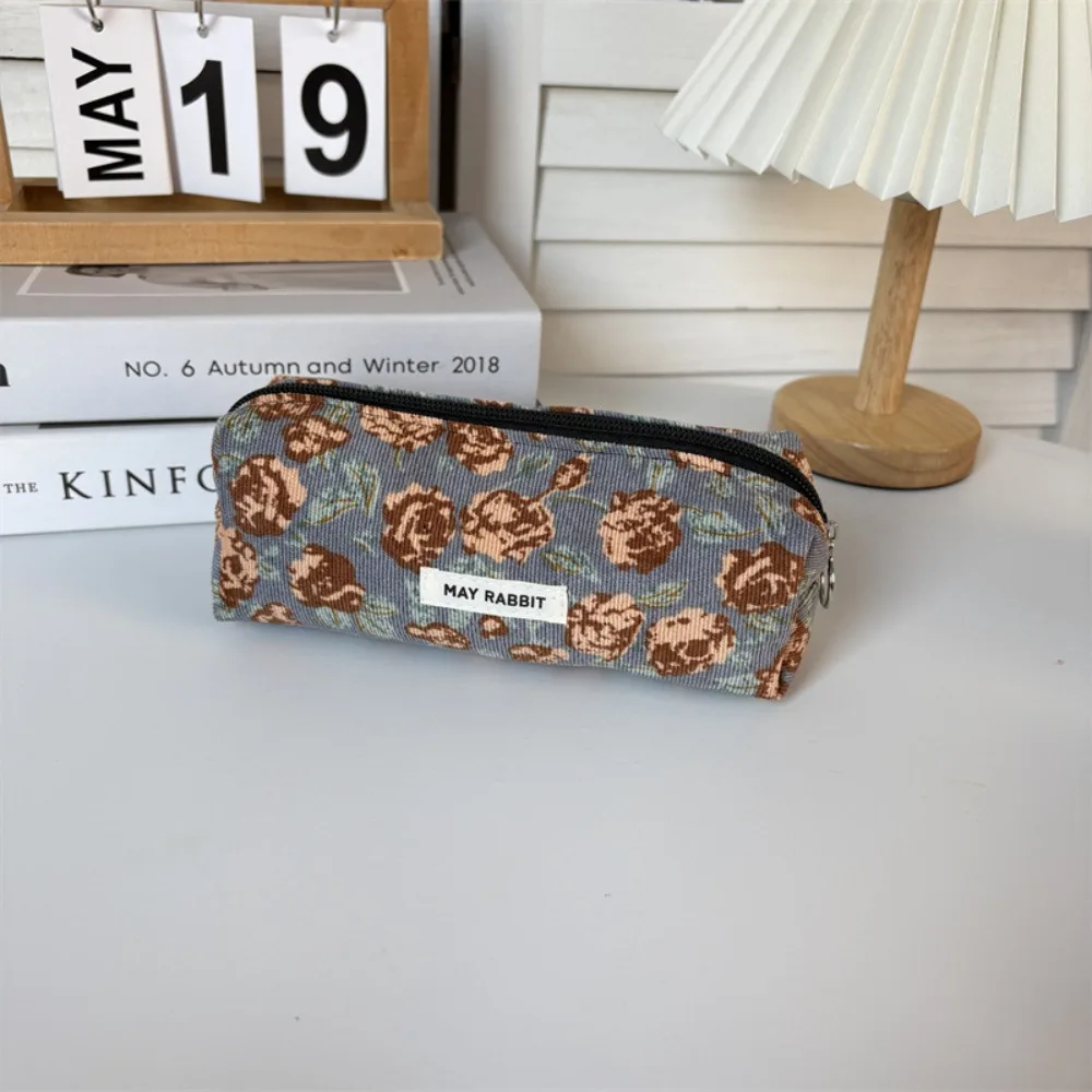 

Вельветовая сумка для ручек