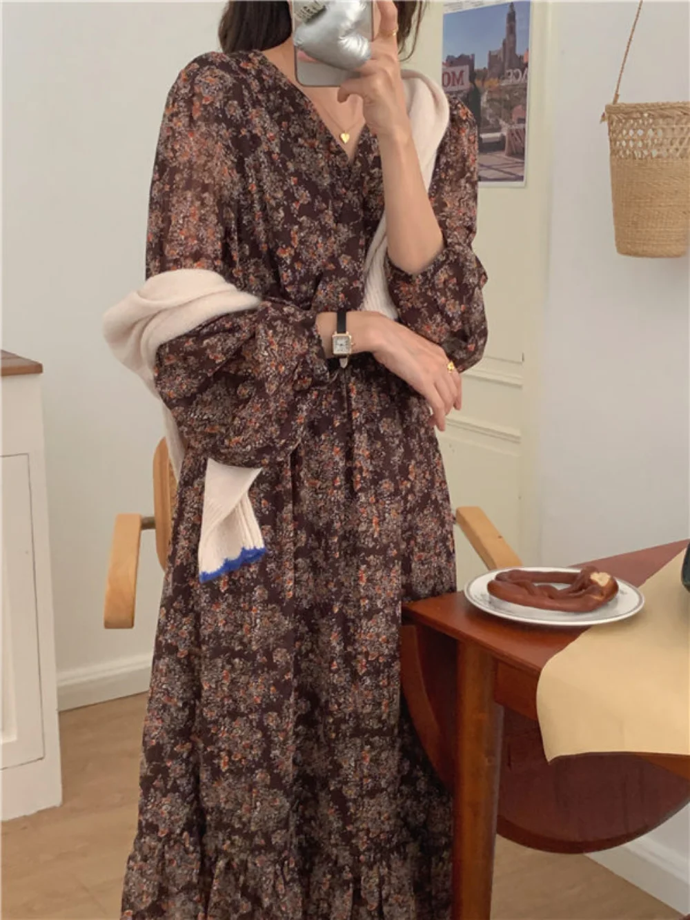 Женское платье-рубашка