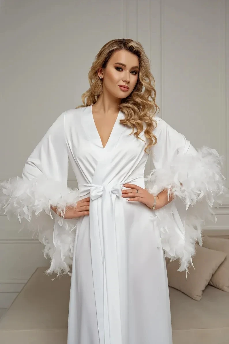 

Feather Trim Floor Length Wedding Dressing Gown White Boudoir Satin Kimono Bridal Robes Long Silk Bridesmaid Gift Robe