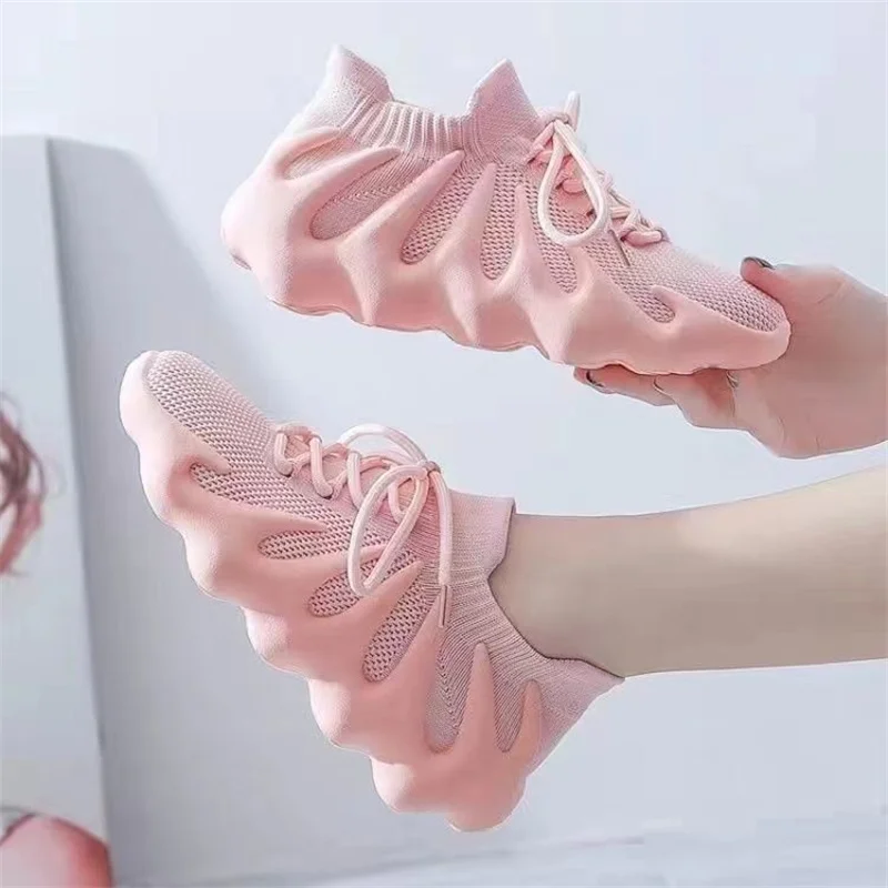 New Women Shoes Spring Summer Breathable Knit Sneakers Fashion Casual Sport Running Shoes Girl Lace-up Comfortable Trainers