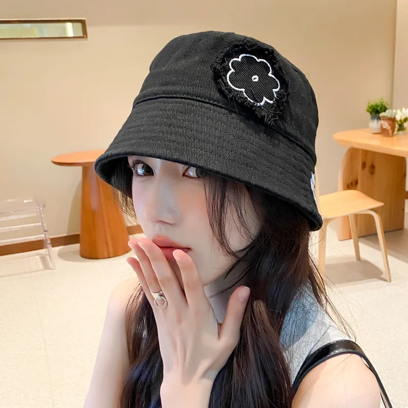 

Embroidered flower Bucket hat for girls to show their faces in spring and summer,outdoor basin hat,Korean version bucket hat,