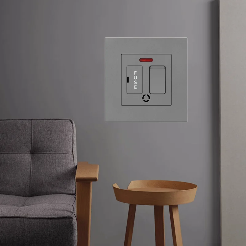 Британский переключатель 13 а с предохранителем электрический со встроенным