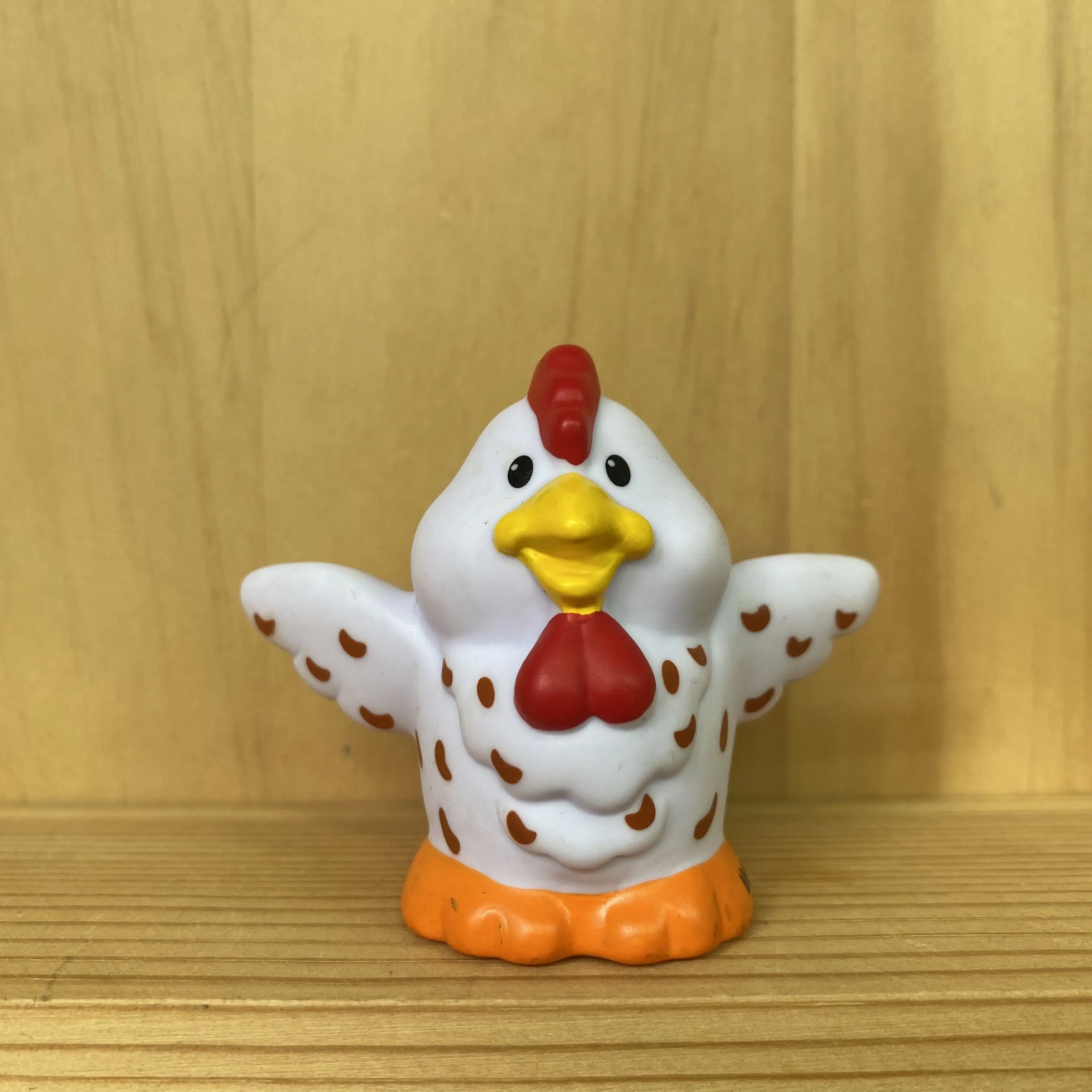 

Fisher Price Little People White Easter Nativity Farm White Spotted Chicken (2-2.5 INCH) Figure