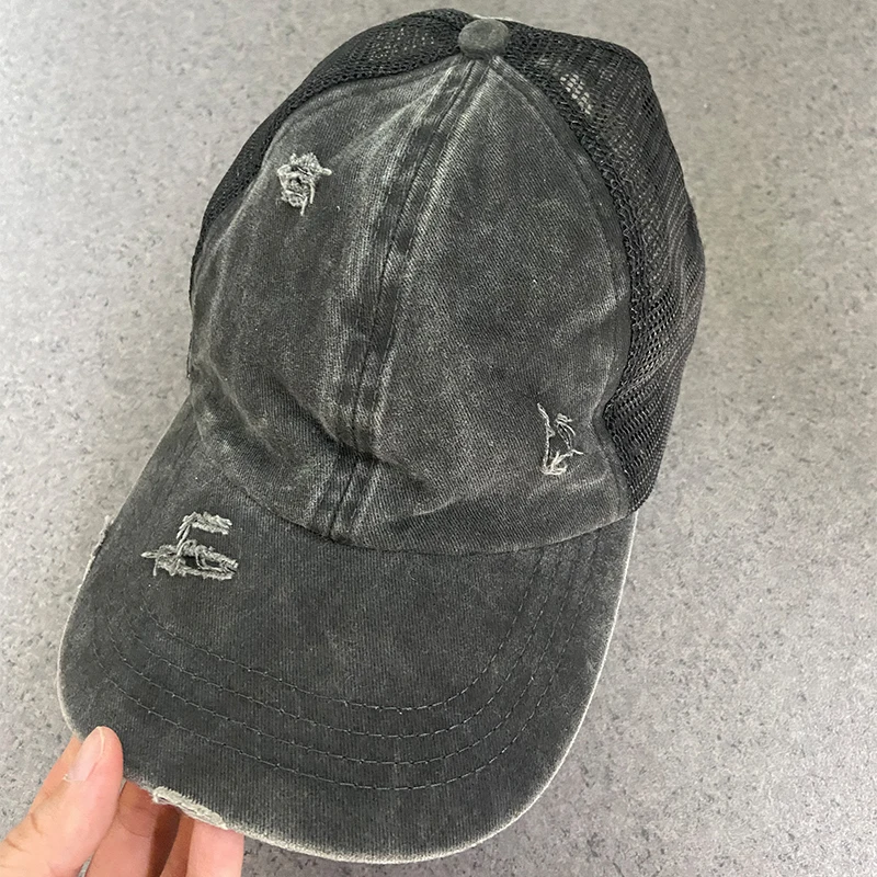 

Chef Curry ™ Hats A cap with a big head and a baseball cap
