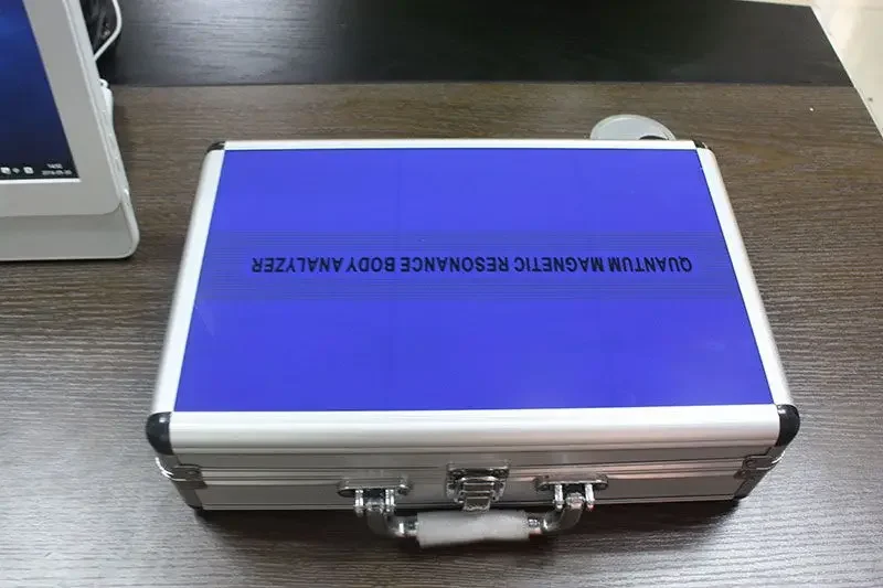 Квантовый магнитно-резонансный анализатор последнего 5-го поколения ручной