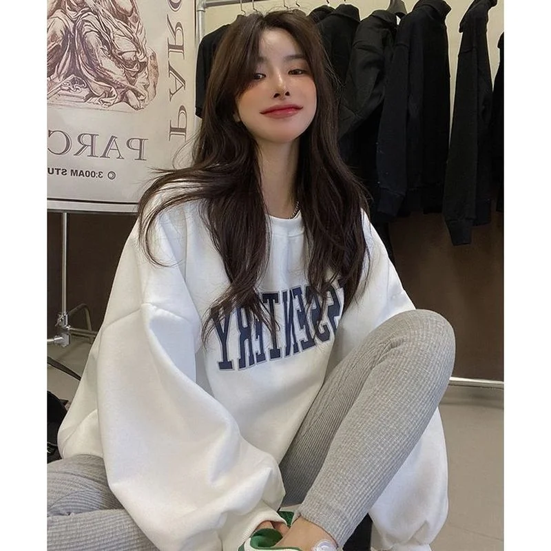 Новинка Женский свитшот с вышивкой Свитшот в стиле Харадзюку С V-образным вырезом