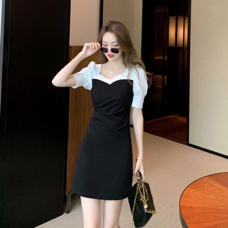 

COIGARSAM Women's Summer Dress 2022 Patchwork Puff Sleeve Pleated Black Dresses Dropshipping