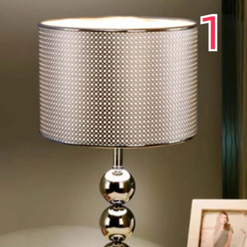 

J160840 Antique copper study in bedroom, crystal lamp in living room, European style dimmable desk lamp