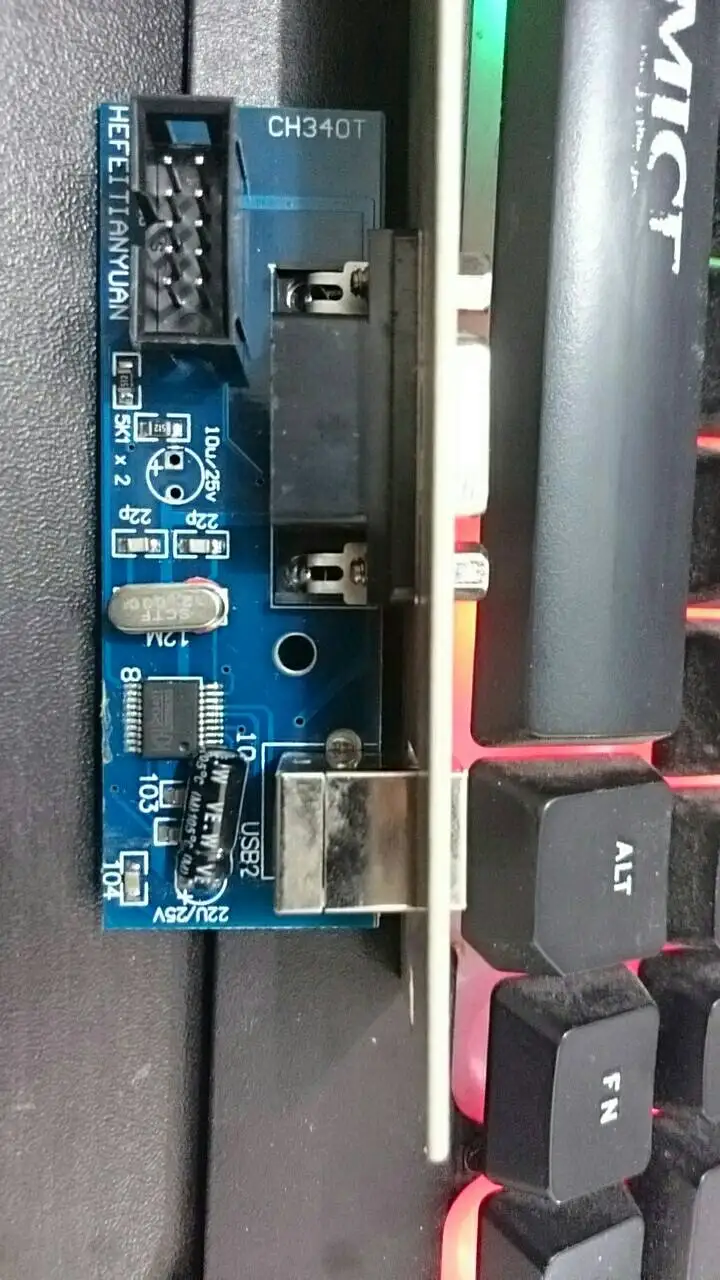 Китайский режущий плоттер с USB-портом |