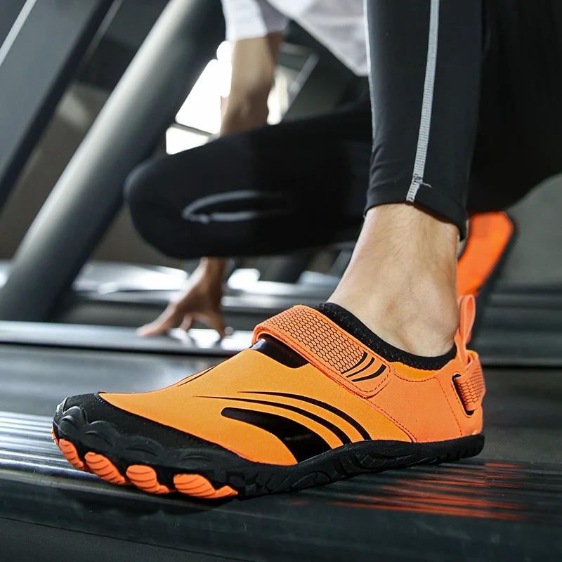 Unisex Beach Barefoot Outdoor Beach Sandals Upstream Water Shoes Plus Size Non-Slip River Sea Diving Sneakers  Hiking Sandals