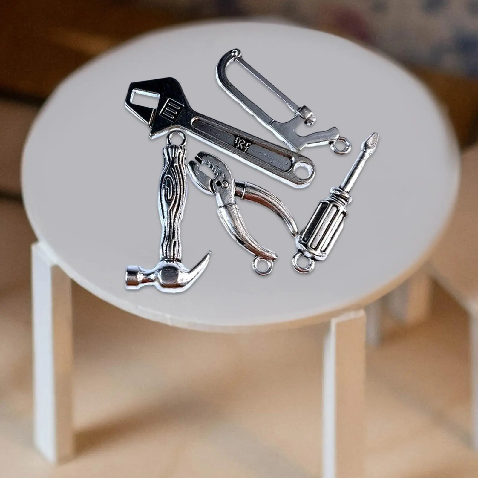 

5Pcs Miniature Multi Tool Set Model Alloy Repair Tool Set for Decoration Crafts Accessories