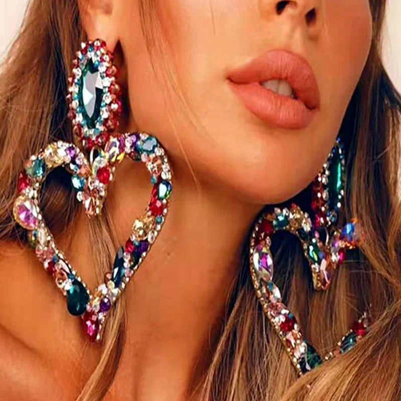 

Alloy Rhinestone Heart Earrings Retro Temperament Exaggerated Earrings Women Fashion Luxury Water Drop Earrings Dangle Jewelry