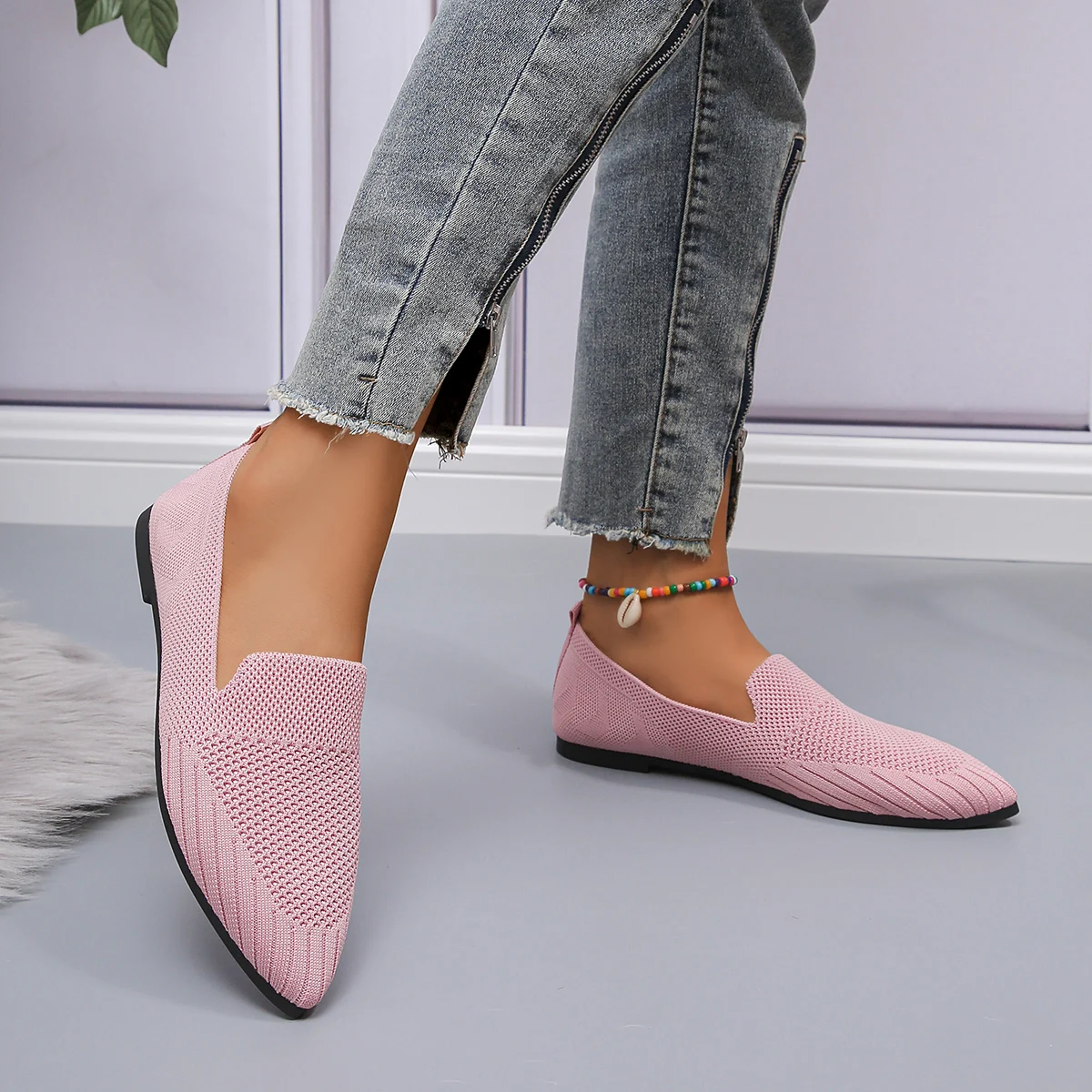 Женские туфли с острым носком простая нескользящая обувь на плоской подошве